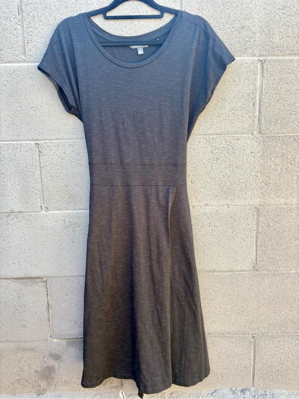 Women’s Casual Short-Sleeve Knit Dress w/ Pockets - Black